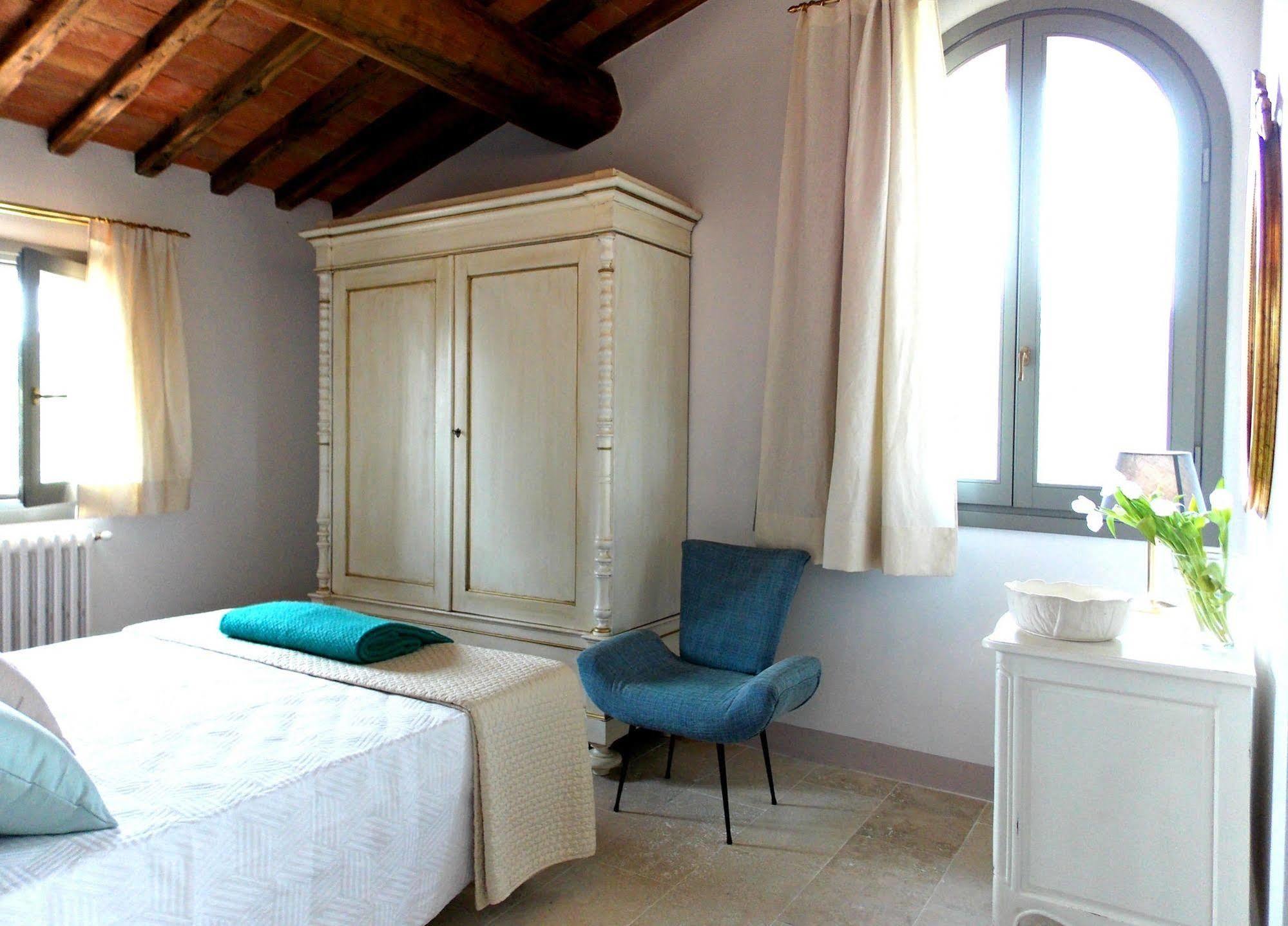 Villa Ligheia Гамбаси Терме Екстериор снимка